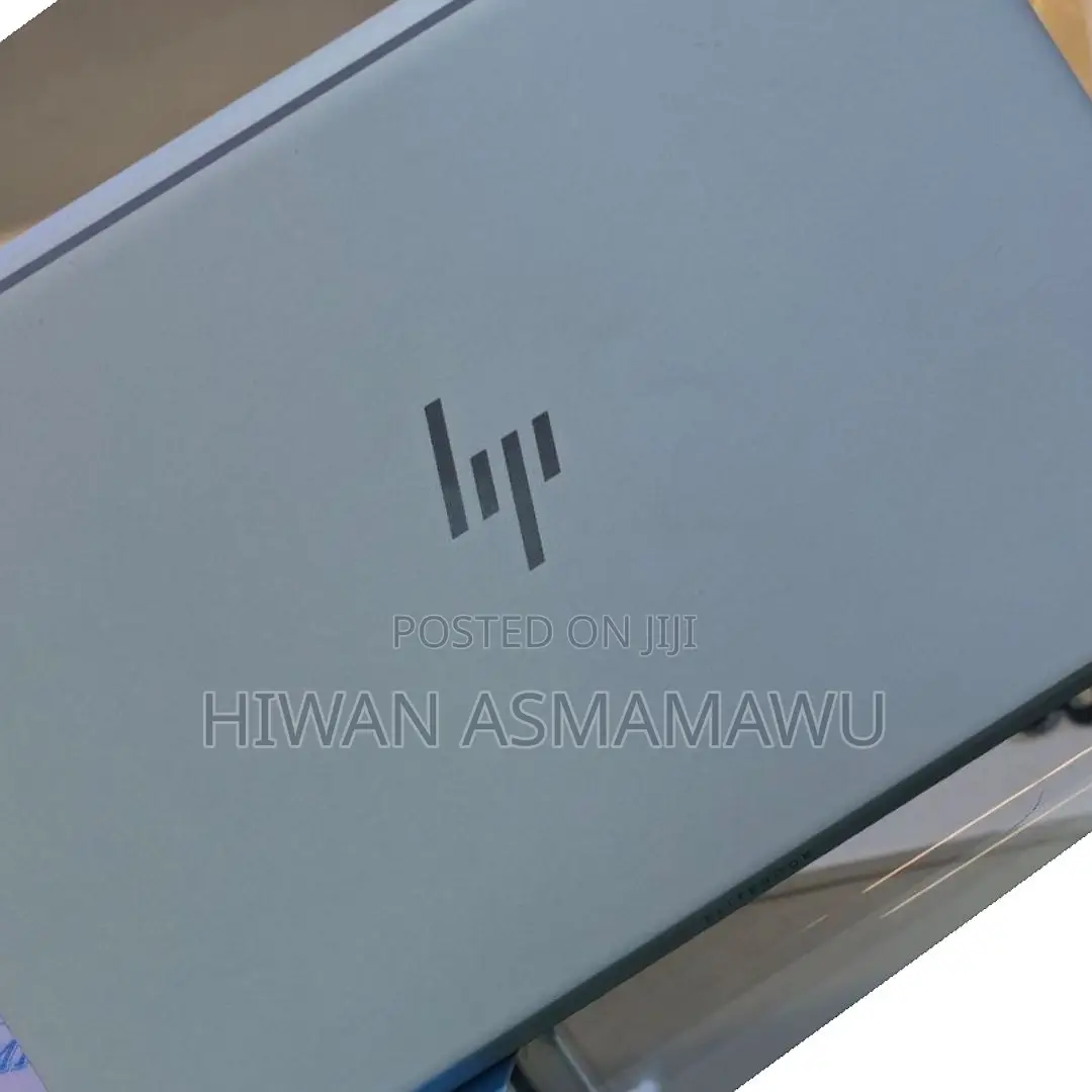 New Laptop HP 15-Da3007nia 16GB Intel Core I7 SSD 512GB