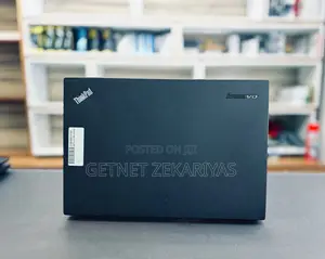 Photo - New Laptop Lenovo ThinkPad Yoga 8GB Intel Core I5 HDD 500GB