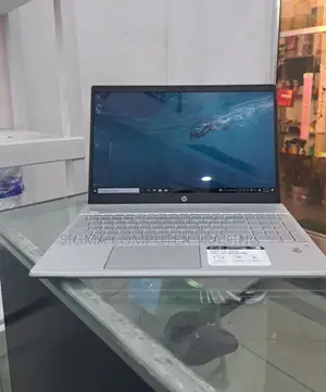 New Laptop HP Pavilion 15 12GB Intel Core I5 SSD 512GB