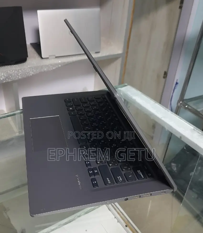 New Laptop Asus VivoBook S14 S410UN 8GB Intel Core I5 SSD 512GB