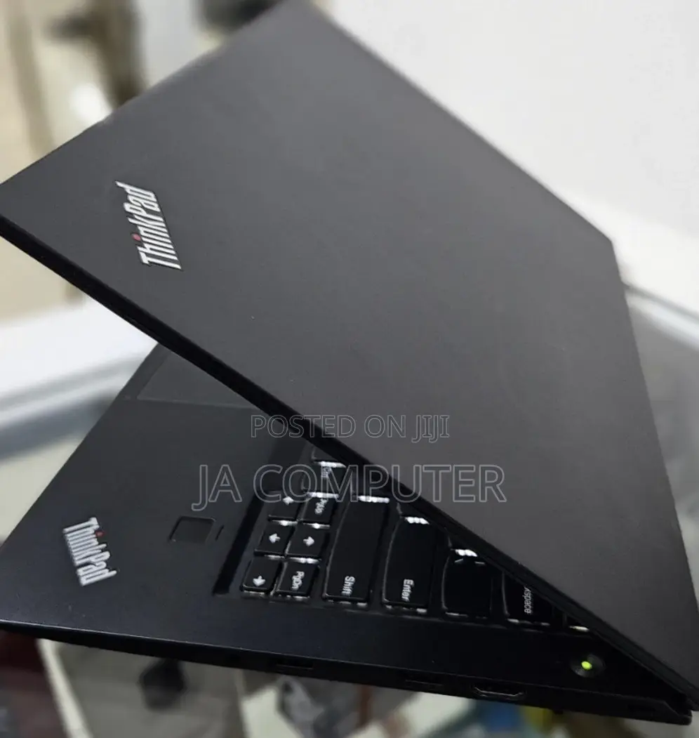 New Laptop Lenovo ThinkPad X1 Carbon 8GB Intel Core I5 SSD 512GB