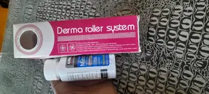Photo - Minoxidile and Derma Roller