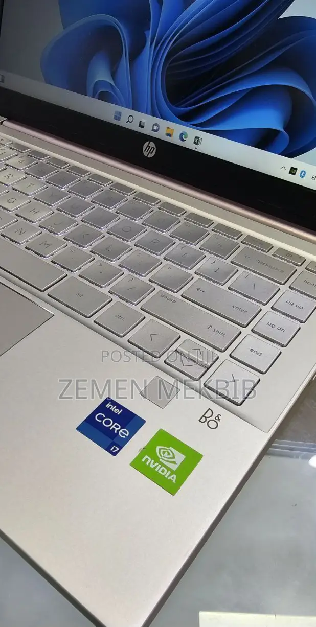 New Laptop HP Pavilion 15 16GB Intel Core I7 SSD 512GB