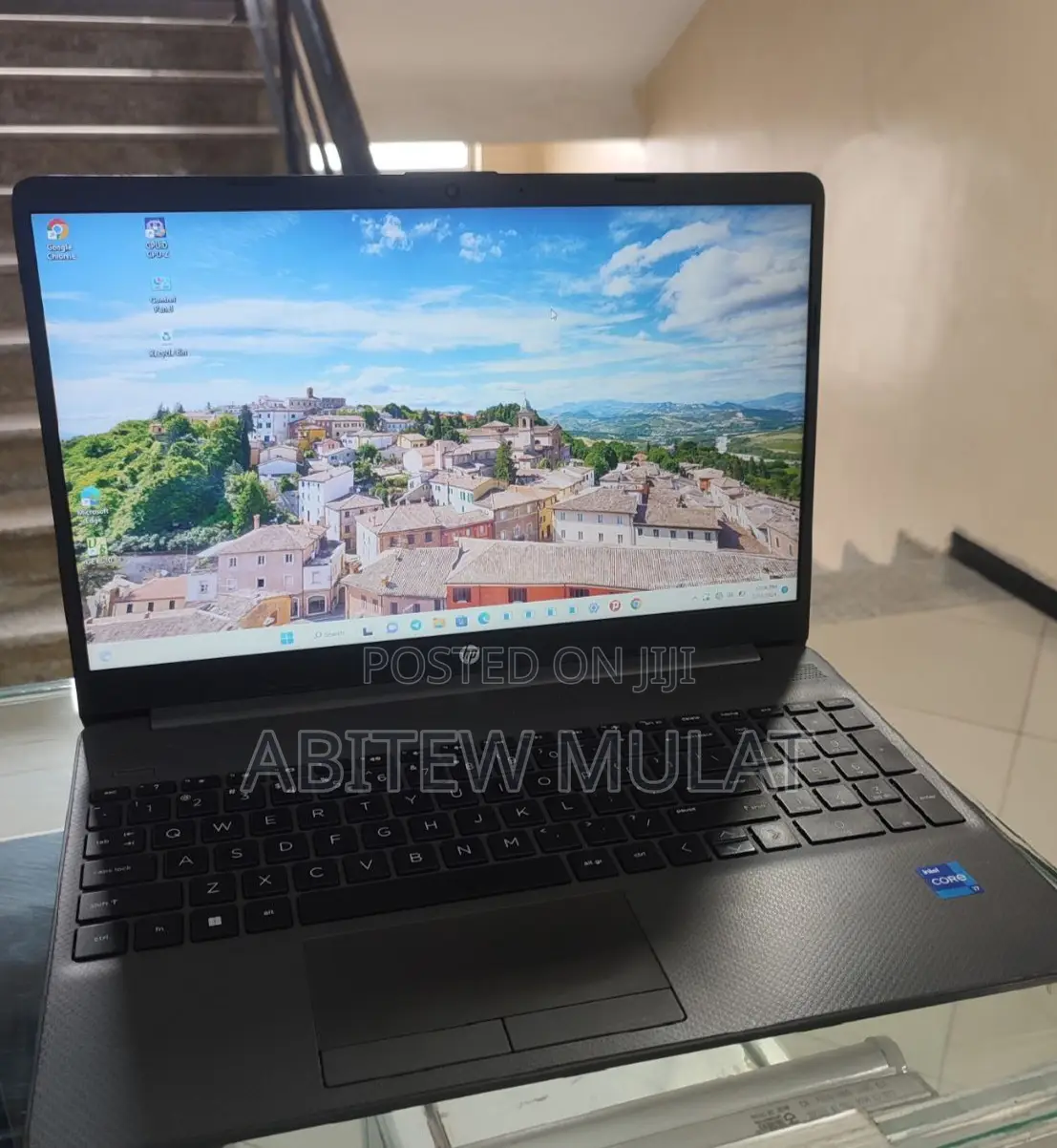 New Laptop HP Stream Notebook 8GB Intel Core I7 SSHD (Hybrid) 1T