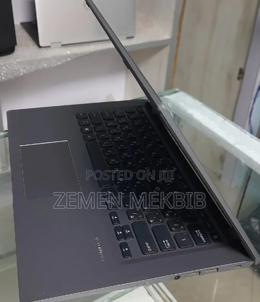 New Laptop Asus 8GB Intel Core I5 SSD 512GB