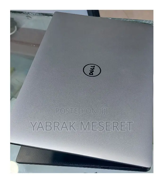 New Laptop Dell XPS 15 16GB Intel Core I9 SSD 512GB