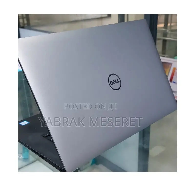New Laptop Dell XPS 15 16GB Intel Core I9 SSD 512GB