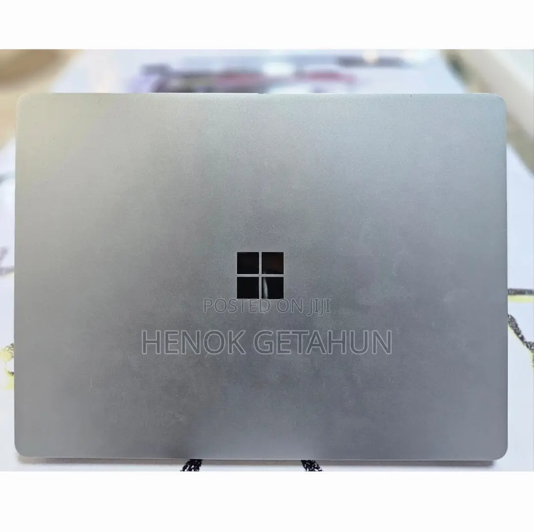 New Laptop Microsoft Surface Pro 7 8GB Intel Core I5 SSD 128GB