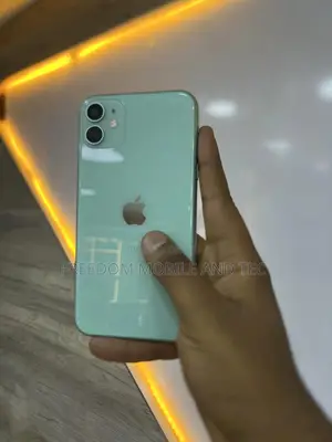 Apple iPhone 11 128 GB Green