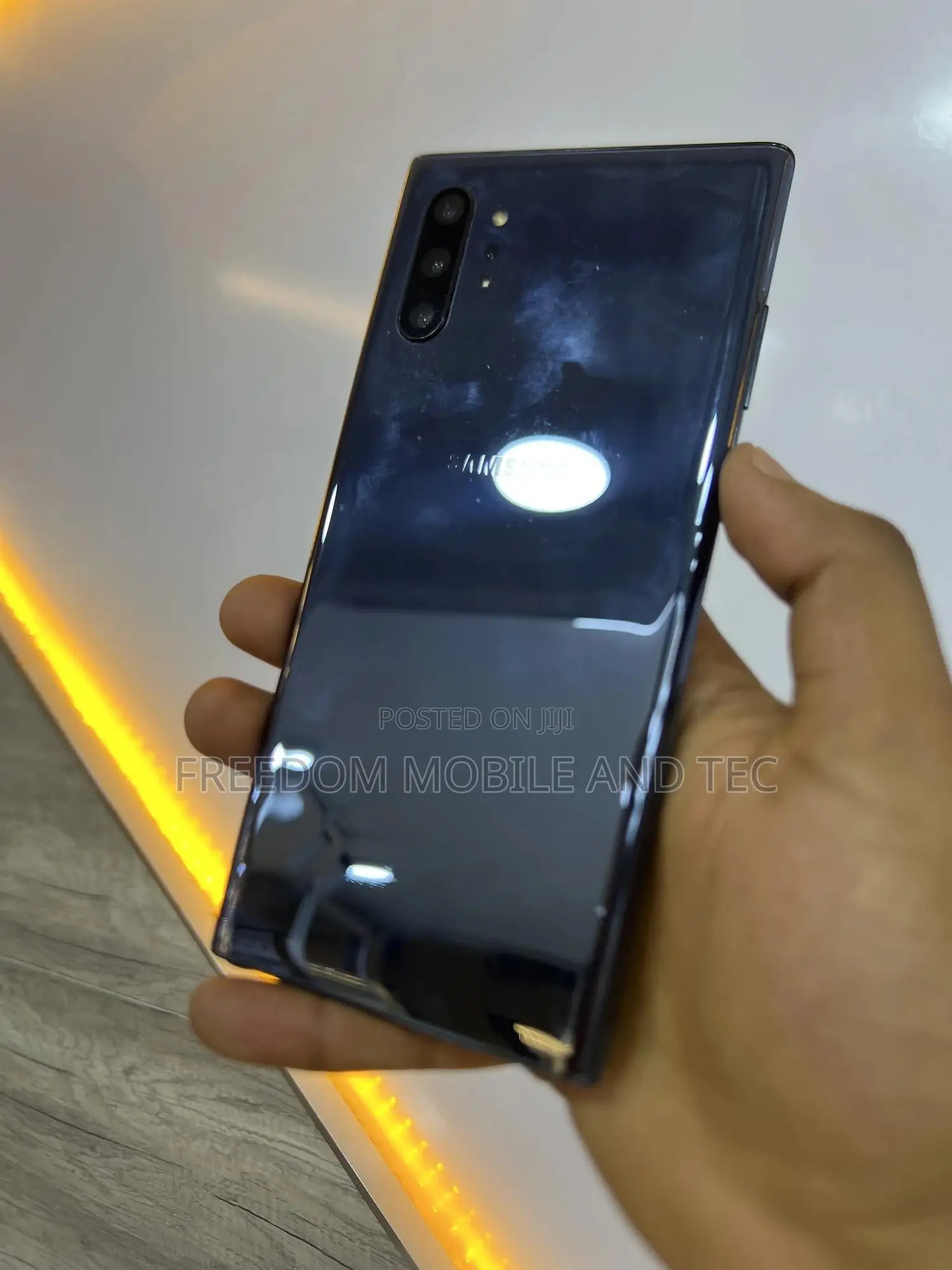 New Samsung Galaxy Note 10 Plus 5G 256 GB Black