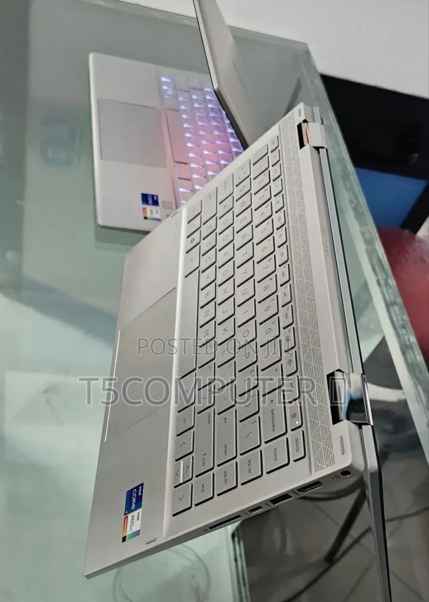 New Laptop HP Pavilion X360 13 8GB Intel Core I5 SSD 512GB