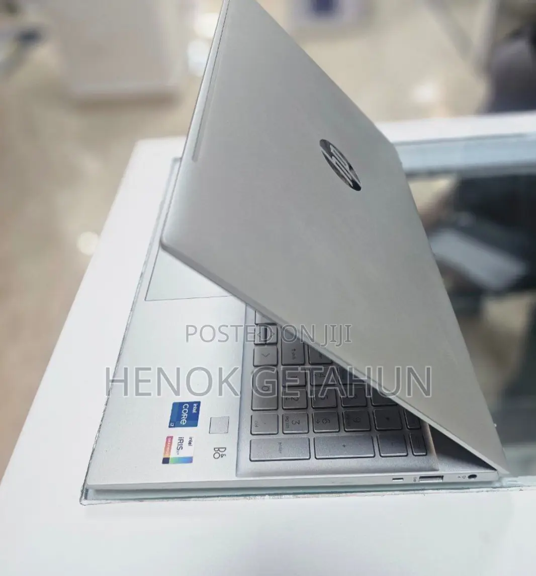 New Laptop HP Pavilion 15 16GB Intel Core I7 SSD 512GB