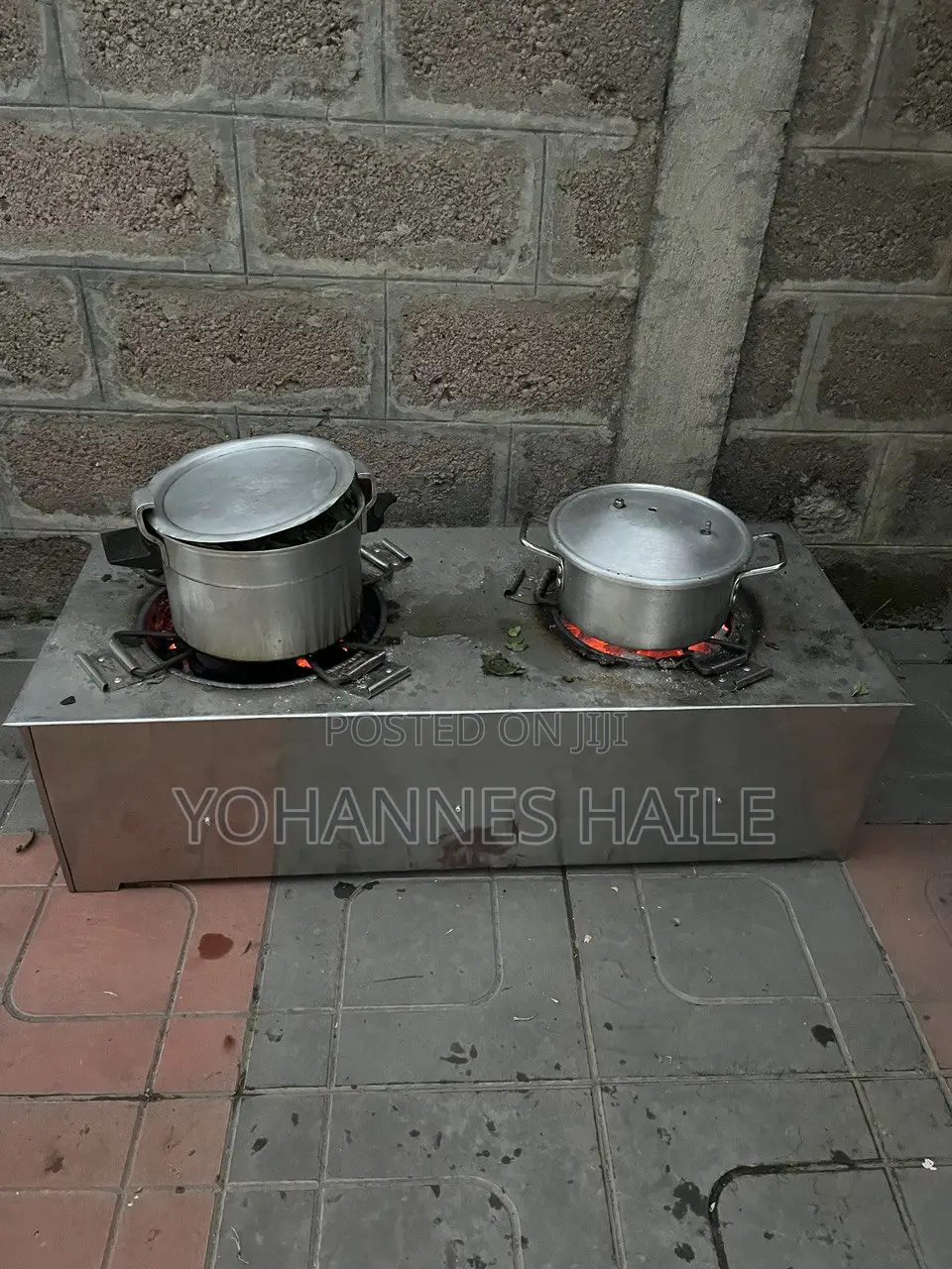 ለሆቴል ሚሆን ምድጃ