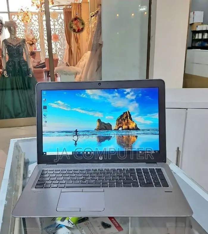 New Laptop HP EliteBook 850 G4 16GB Intel Core I7 SSD 512GB