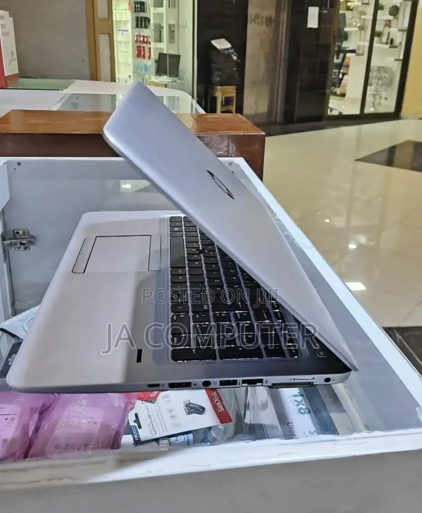 New Laptop HP EliteBook 850 G4 16GB Intel Core I7 SSD 512GB