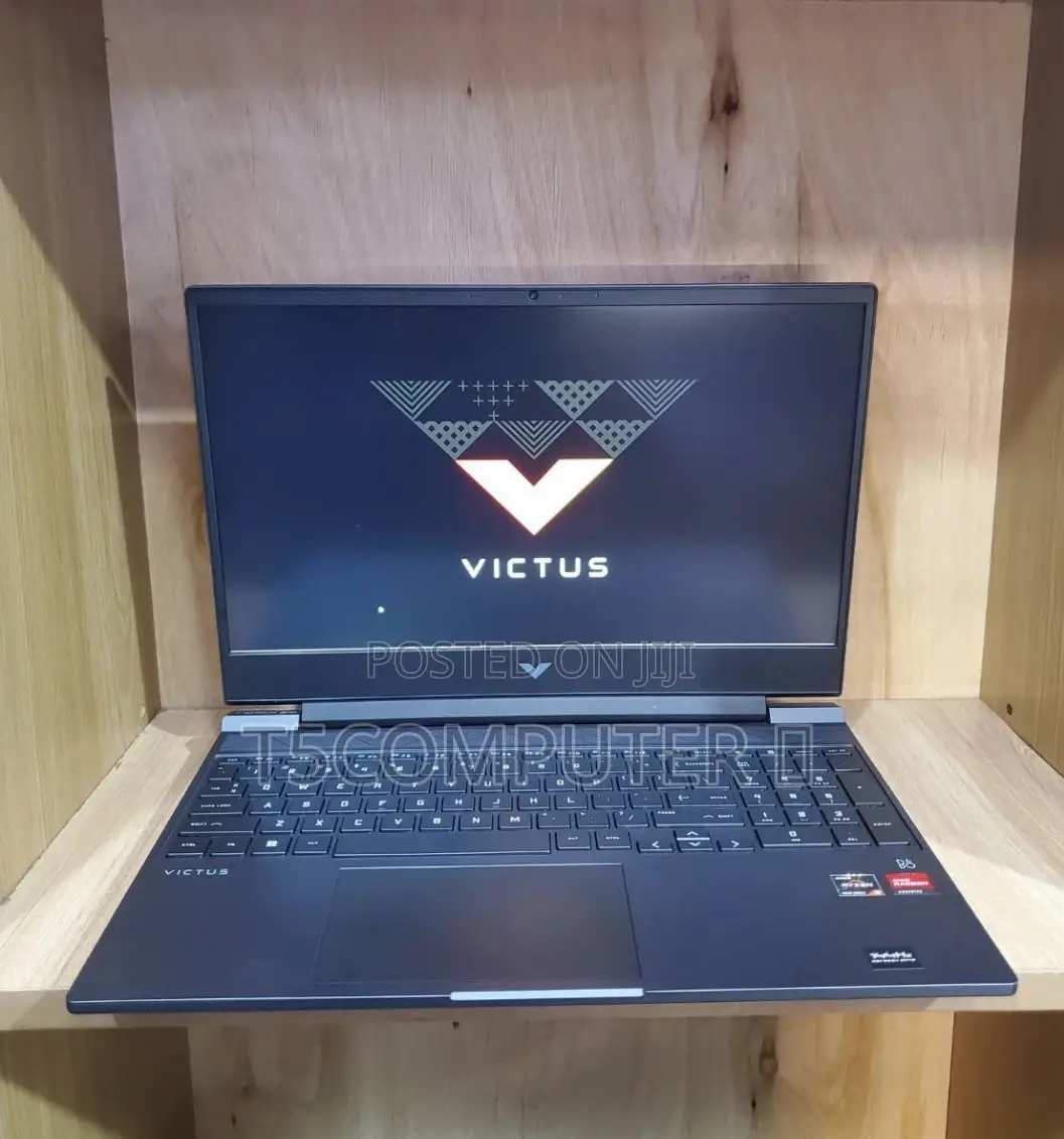 New Laptop HP Victus 15 16GB Intel Core I7 SSD 512GB