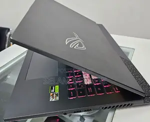 New Laptop Asus ROG Strix G15 16GB AMD Ryzen 7 SSD 1T