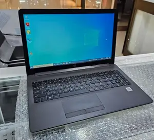 New Laptop HP Stream Notebook 8GB Intel Core I5 HDD 1T