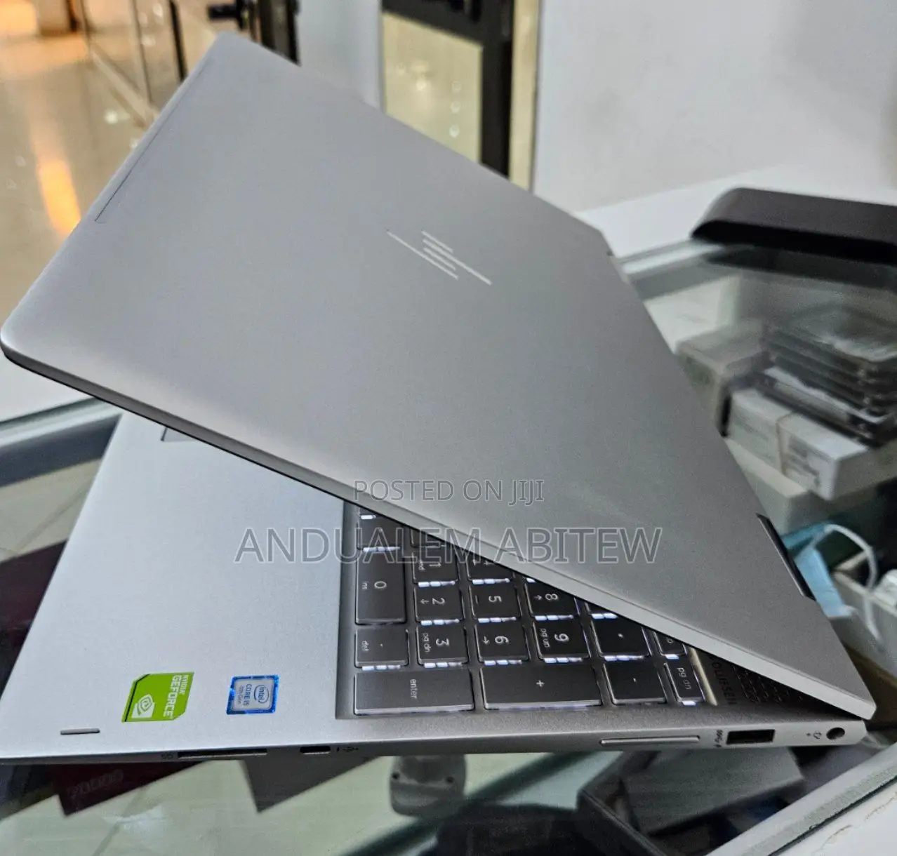 New Laptop HP Envy X360 8GB Intel Core I5 SSD 512GB