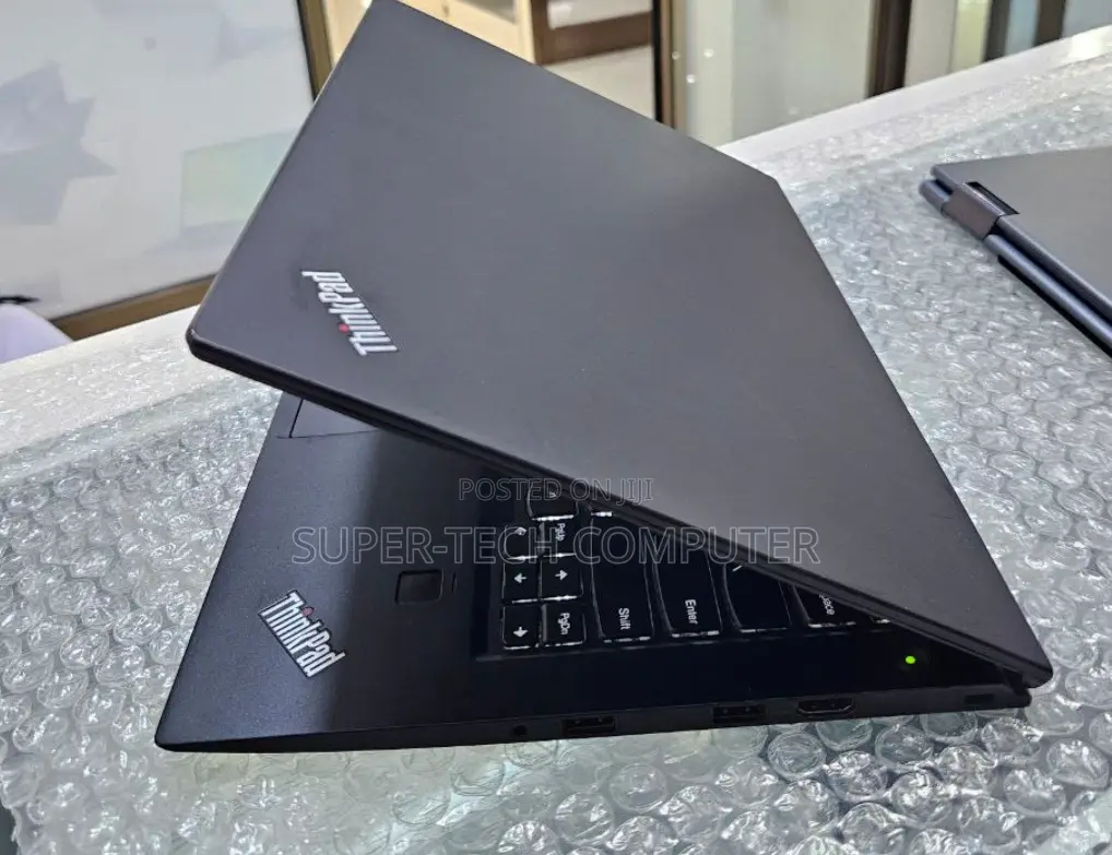 New Laptop Lenovo ThinkPad X1 Carbon 8GB Intel Core I5 SSD 512GB