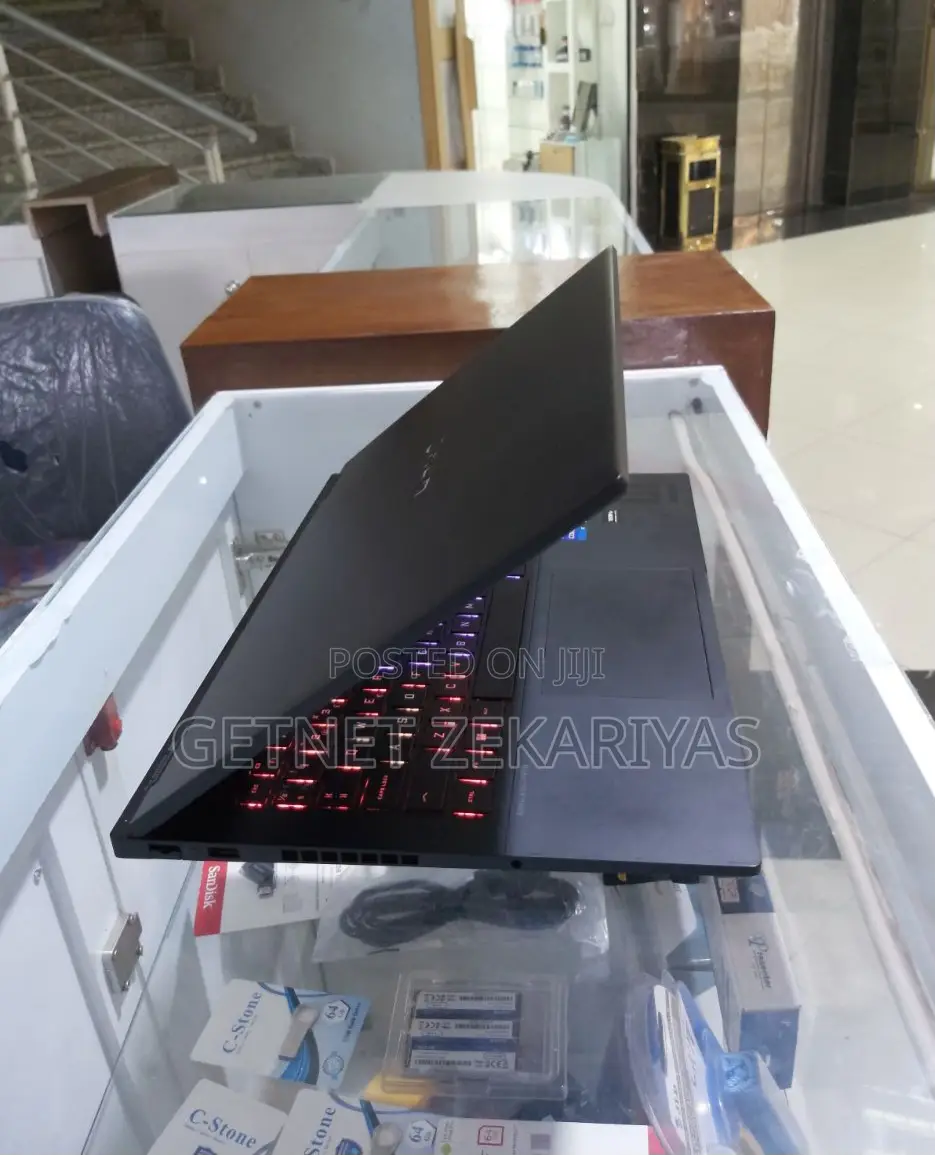 New Laptop HP Omen 16 16GB Intel Core I7 SSD 512GB