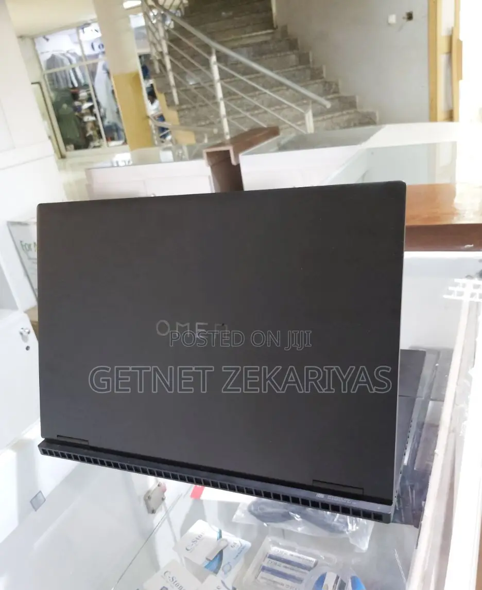 New Laptop HP Omen 16 16GB Intel Core I7 SSD 512GB