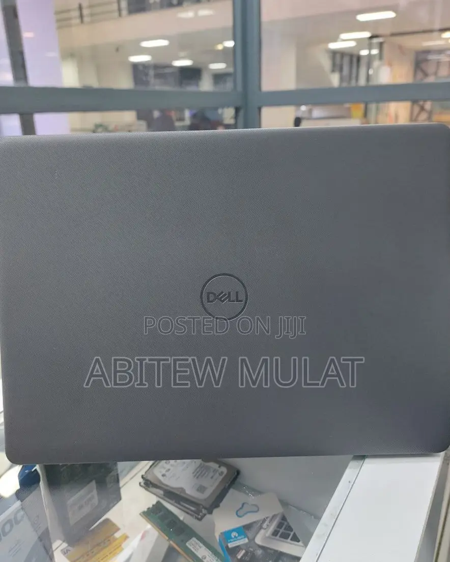 New Laptop Dell Vostro 14 3000 16GB Intel Core I7 SSD 1T