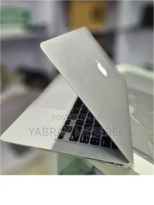 New Laptop Apple MacBook Air 2017 8GB Intel Core I5 SSD 128GB