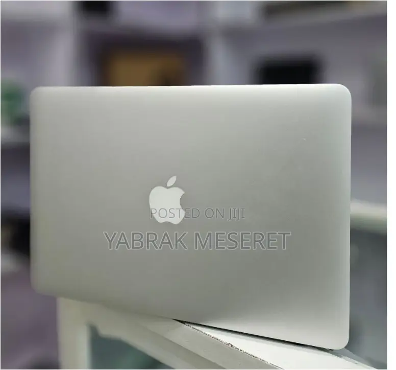 New Laptop Apple MacBook Air 2017 8GB Intel Core I5 SSD 128GB