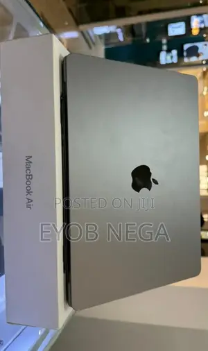 New Laptop Apple MacBook Air 2022 M2 8GB Apple M2 SSD 512GB