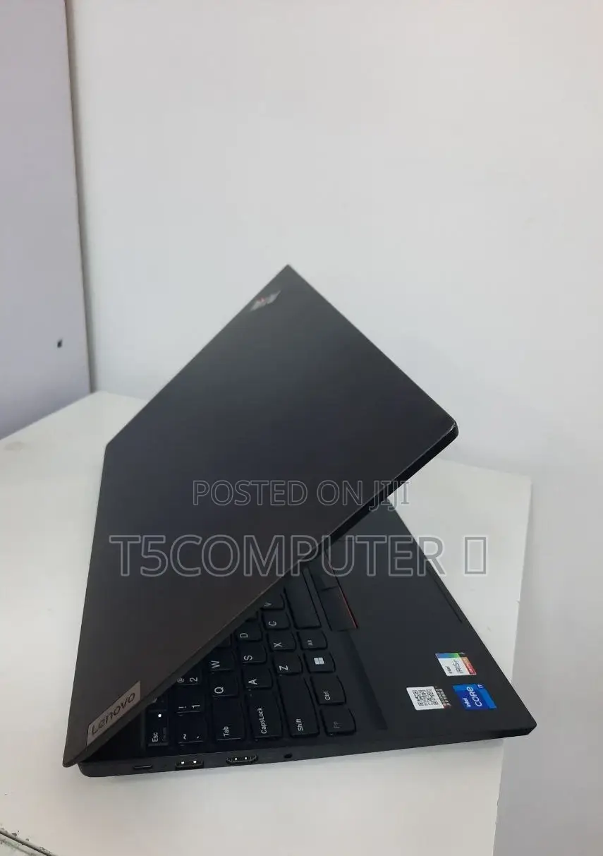 New Laptop Lenovo Thinkpad E15 16GB Intel Core I7 SSD 512GB