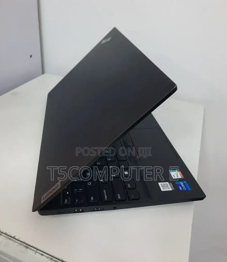 New Laptop Lenovo Thinkpad E15 16GB Intel Core I7 SSD 512GB
