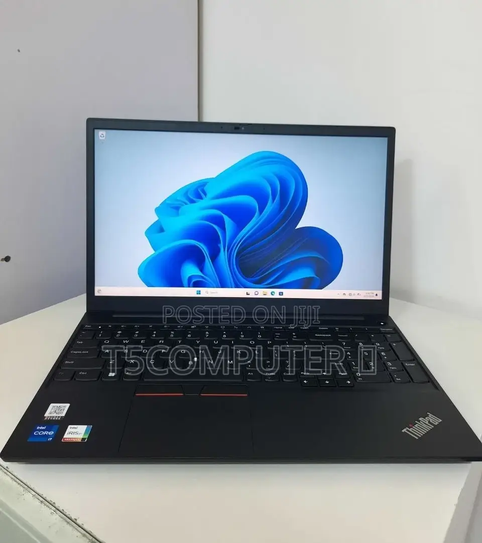 New Laptop Lenovo Thinkpad E15 16GB Intel Core I7 SSD 512GB