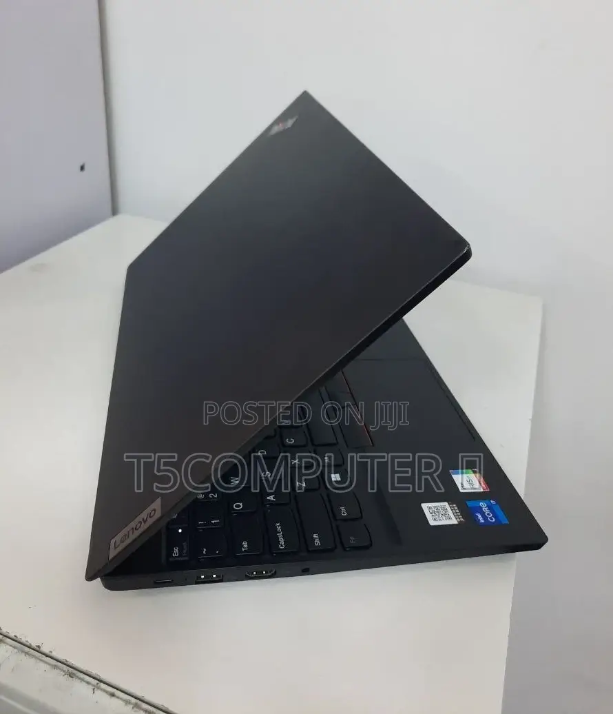 New Laptop Lenovo Thinkpad E15 16GB Intel Core I7 SSD 512GB