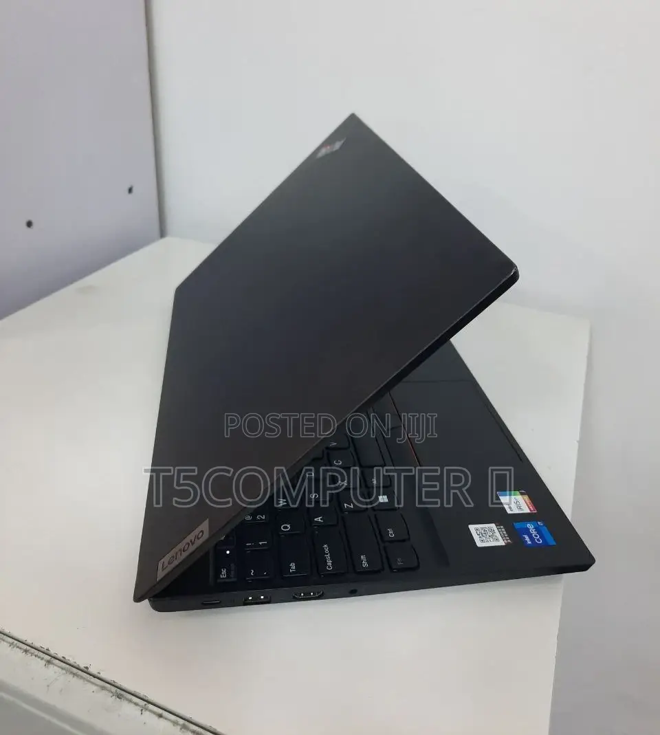 New Laptop Lenovo Thinkpad E15 16GB Intel Core I7 SSD 512GB