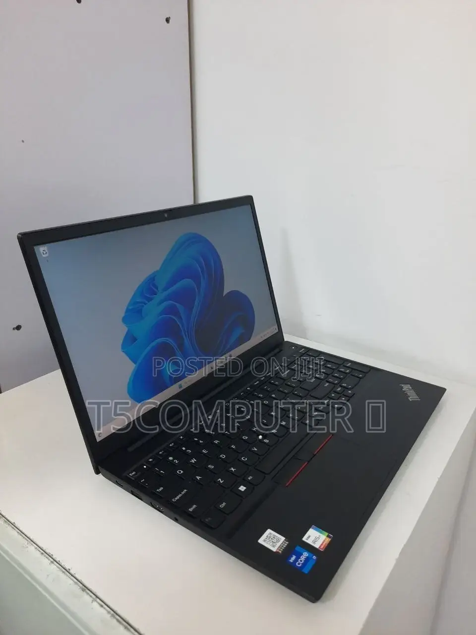 New Laptop Lenovo Thinkpad E15 16GB Intel Core I7 SSD 512GB