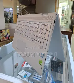 New Laptop HP Envy X360 8GB Intel Core I5 SSD 512GB