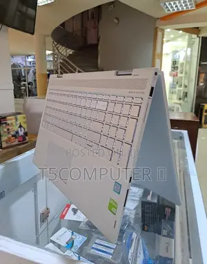 New Laptop HP Envy X360 8GB Intel Core I5 SSD 512GB