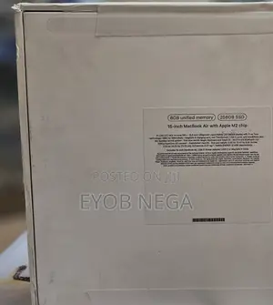 New Laptop Apple MacBook Air 2022 M2 8GB Apple M2 SSD 256GB