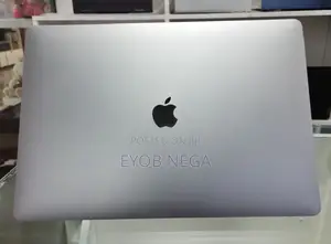 New Laptop Apple MacBook Pro 32GB Intel Core I7 SSD 512GB