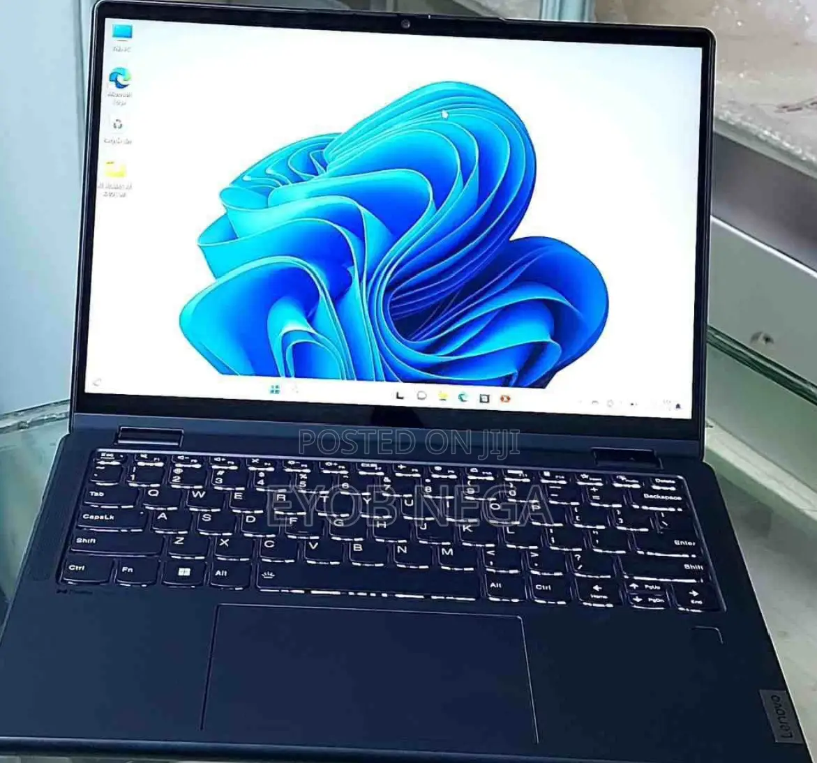 New Laptop Lenovo 16GB AMD Ryzen 7 SSD 512GB