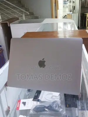 New Laptop Apple MacBook Air 2020 M1 8GB Apple M1 SSD 256GB