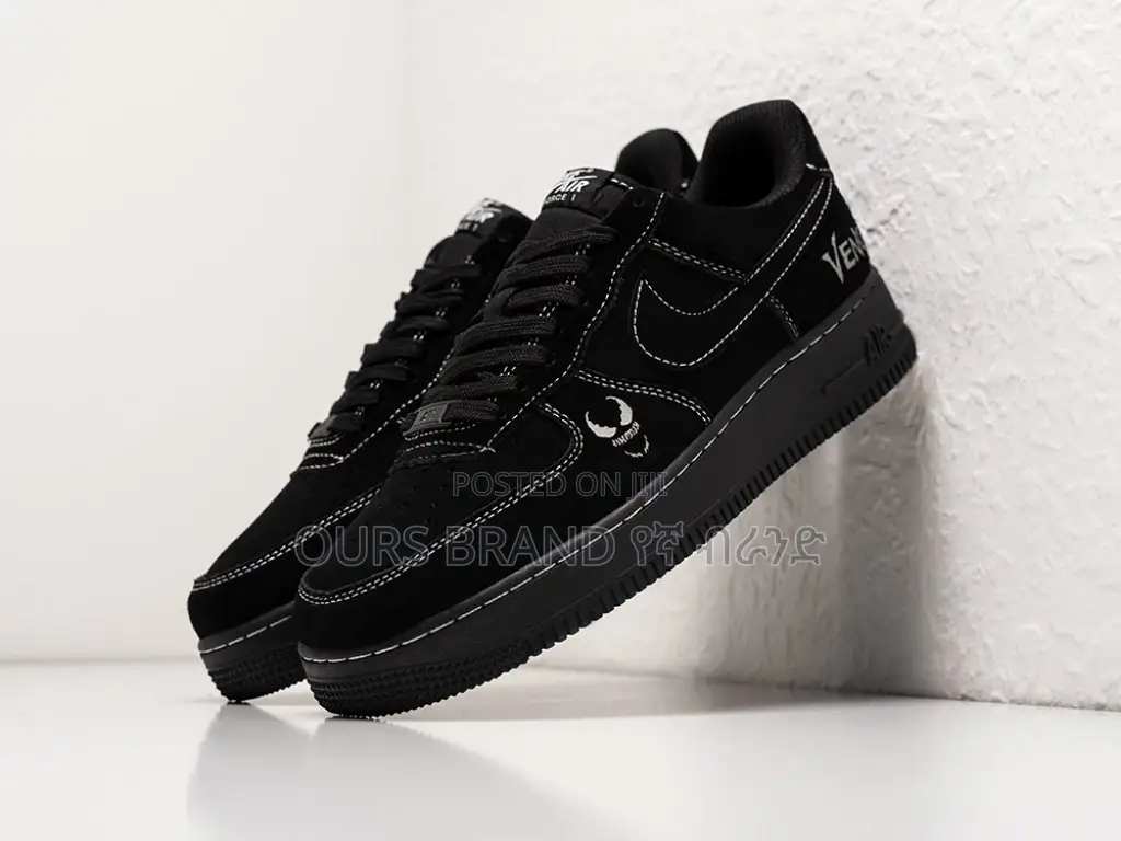 Nike Air Force Low Cut Venom Shoes