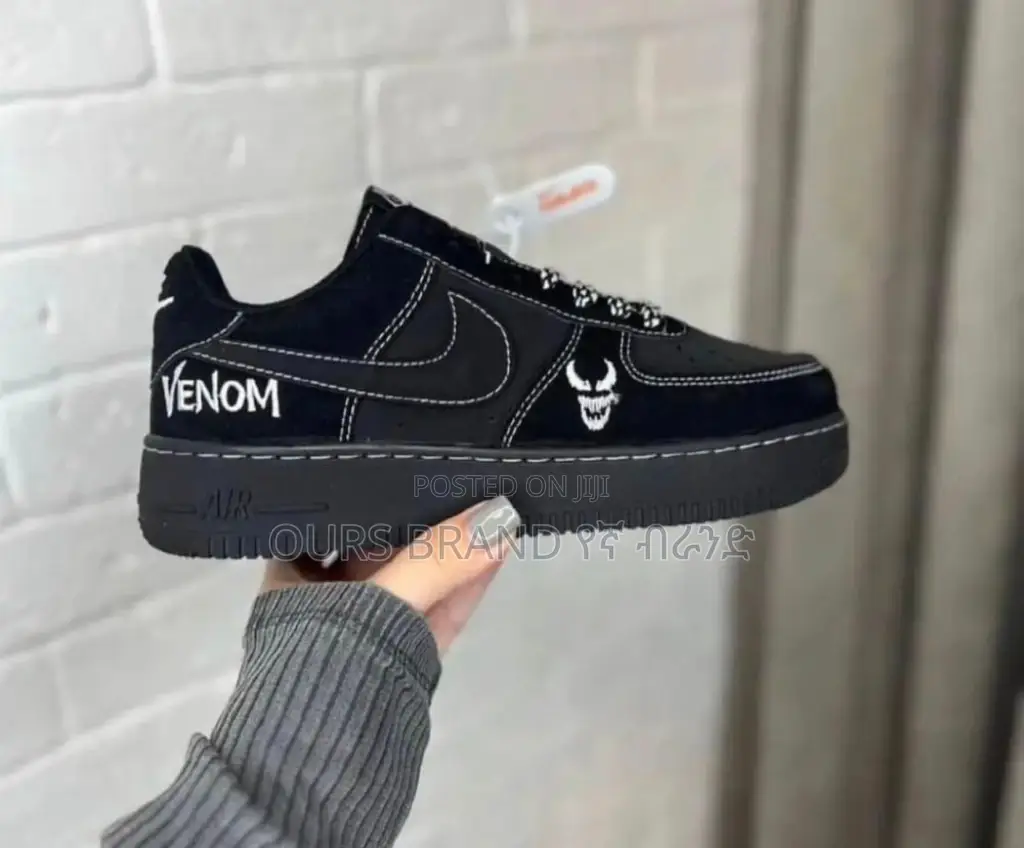 Nike Air Force Low Cut Venom Shoes