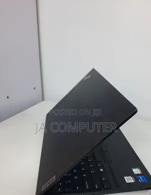New Laptop Lenovo Thinkpad E15 16GB Intel Core I7 SSD 512GB