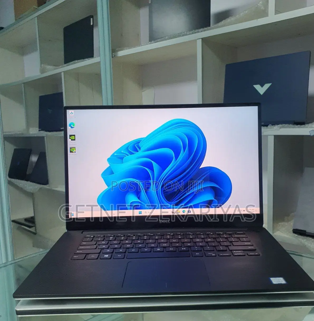 New Laptop Dell XPS 15 32GB Intel Core I7 SSD 1T