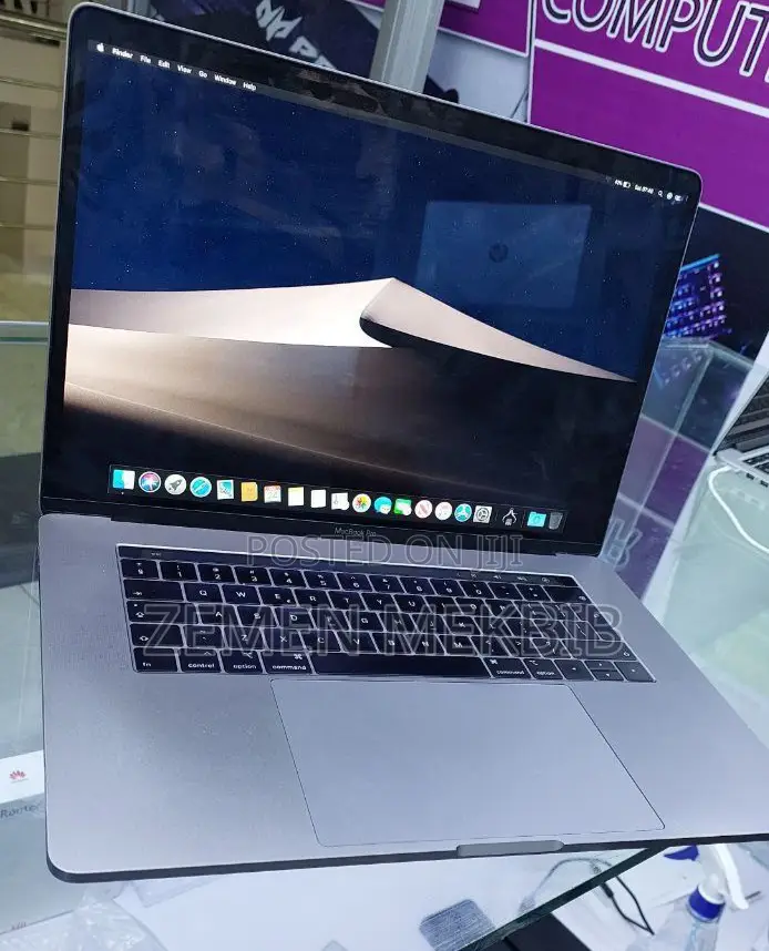 New Laptop Apple MacBook Pro 2019 32GB Intel Core i9 SSD 1T