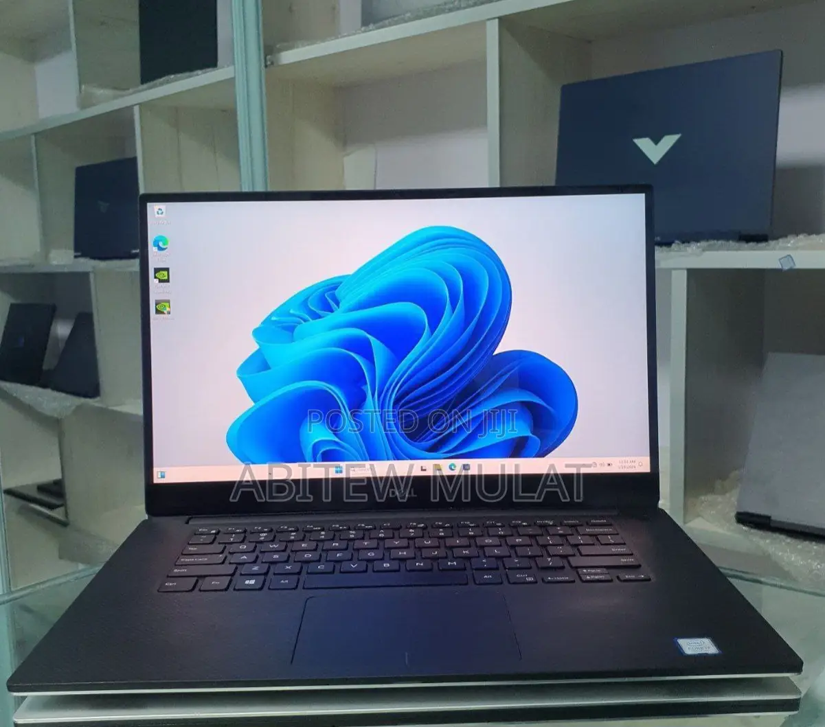 New Laptop Dell XPS 15 32GB Intel Core I7 SSD 1T