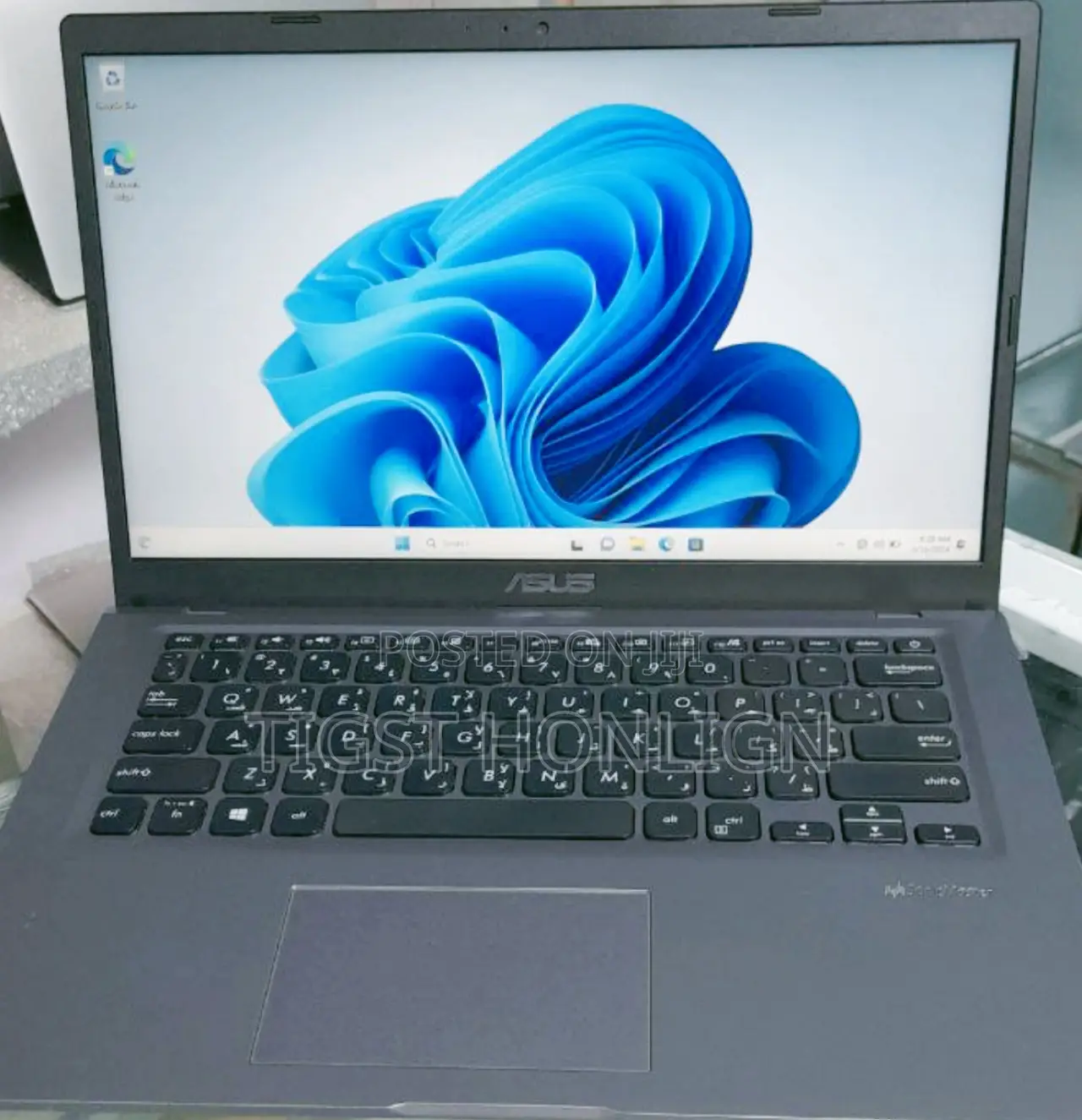 New Laptop Asus VivoBook 15 X505BA 8GB Intel Core I5 SSD 512GB