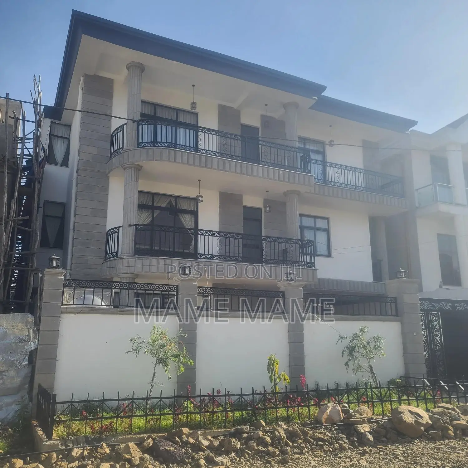 6bdrm House in Addis Abeba, Bole for sale